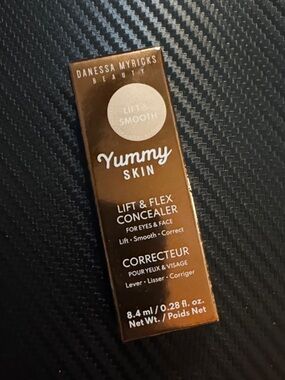 Danessa Myricks Yummy Skin Lift & Flex Concealer - 100% sealed never opened